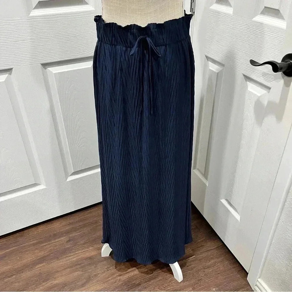 Est. 1946 NWOT polyester pull on elastic waist maxi skirt - Picture 8 of 10